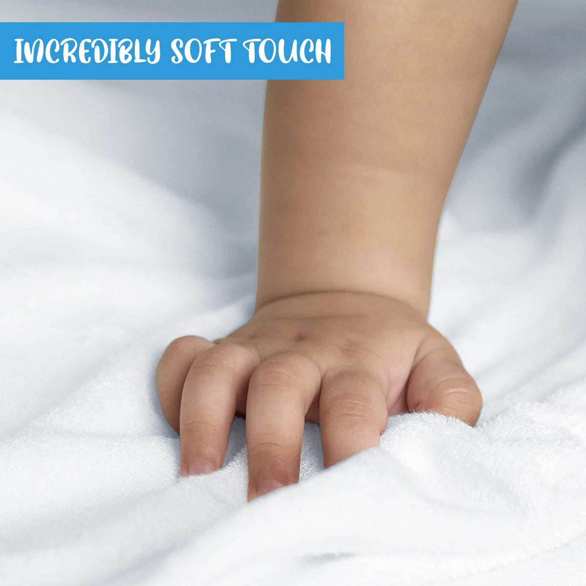 White and Blue | White and blue hooded baby towel set