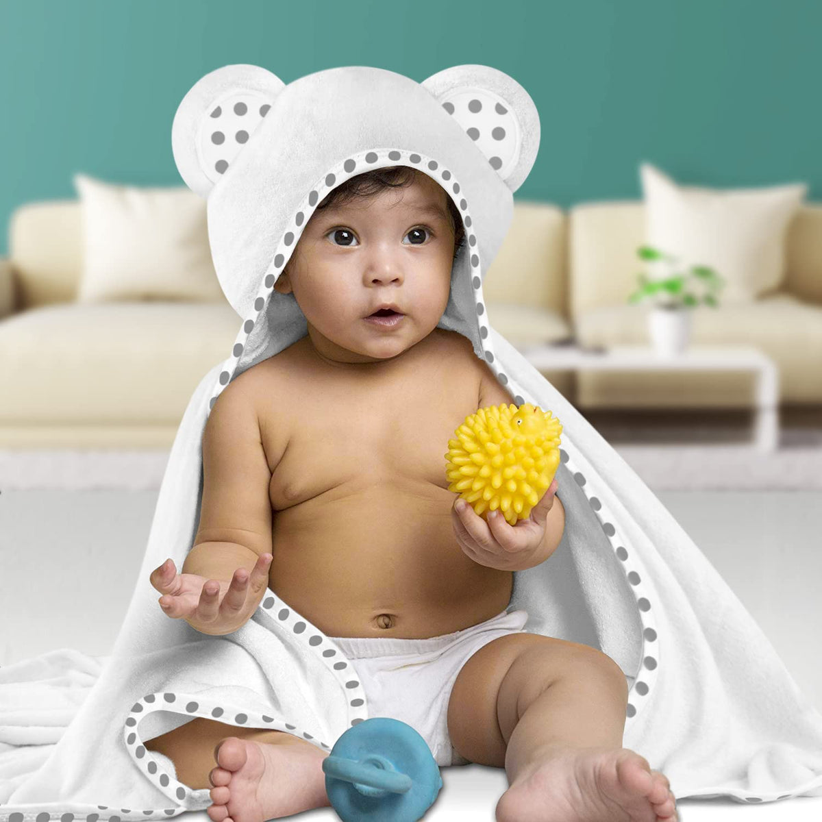 White | White hooded baby towel set