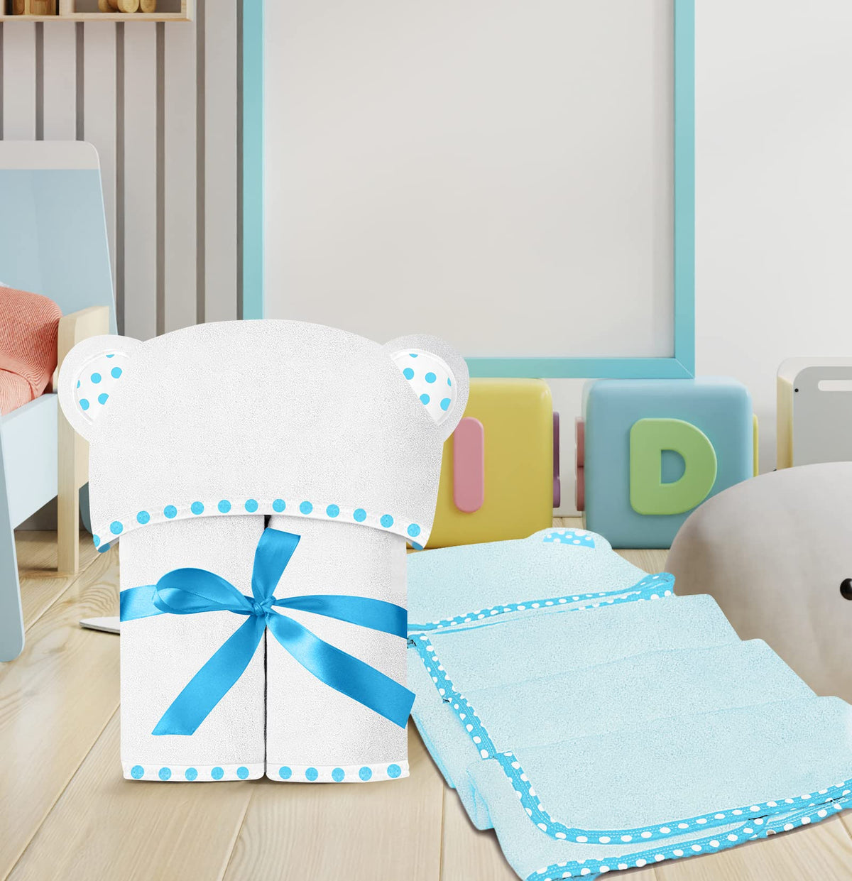 White and Blue | White and blue hooded baby towel set